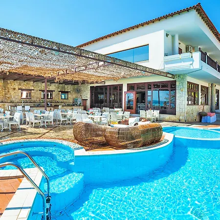 Xenios Paradise Otel 4*