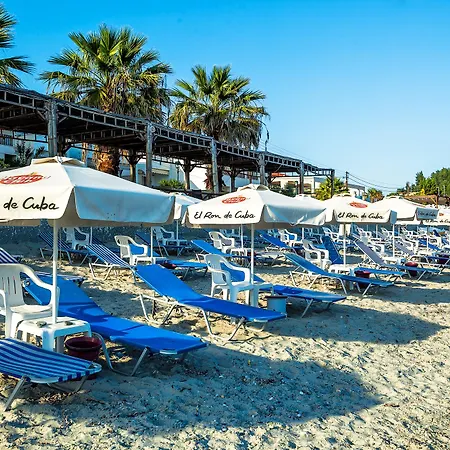 Xenios Paradise Otel 4*