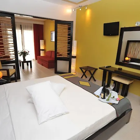 Xenios Paradise 4*