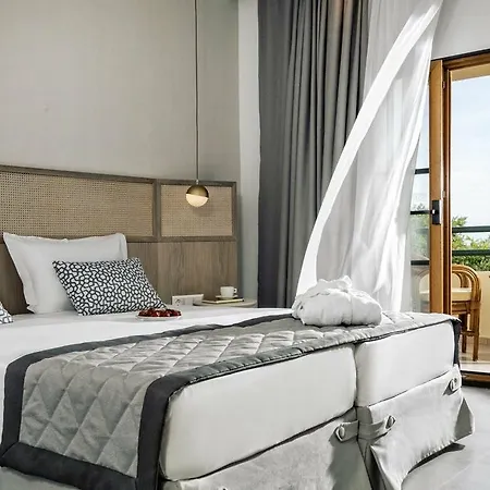 Xenios Paradise Hotel Possidi