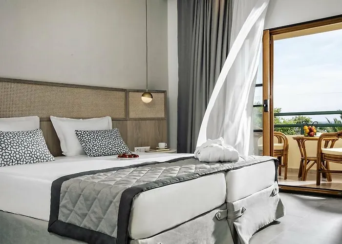 Xenios Paradise Hotel Possidi