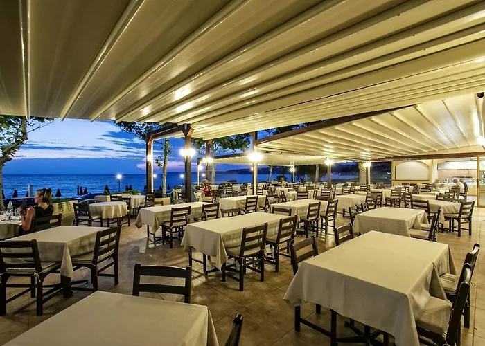 Hotel Xenios Paradise 4*