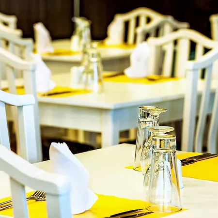 Xenios Paradise 酒店 4*